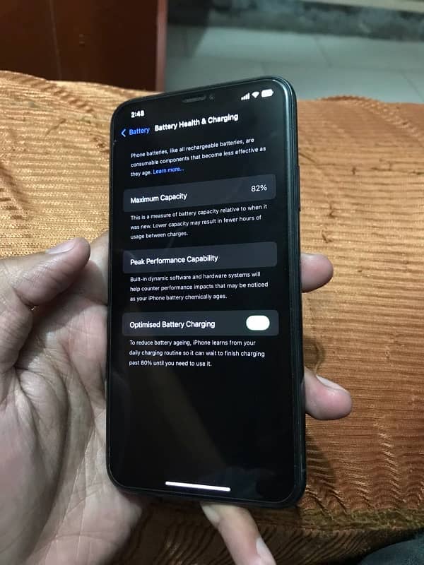 iPhone 11 Pro Max pta approved 64 gb 5