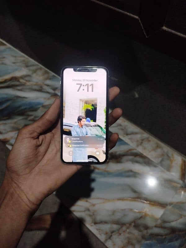 iPhone 11 pro factor unlock 64 gb 1