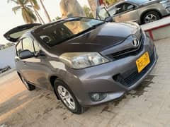 Toyota Vitz 2011