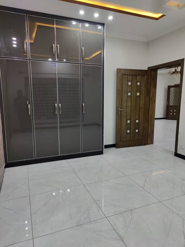 2 bedroom family appartment available for rent 4