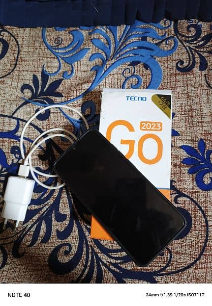 tecno spark go complet box 2