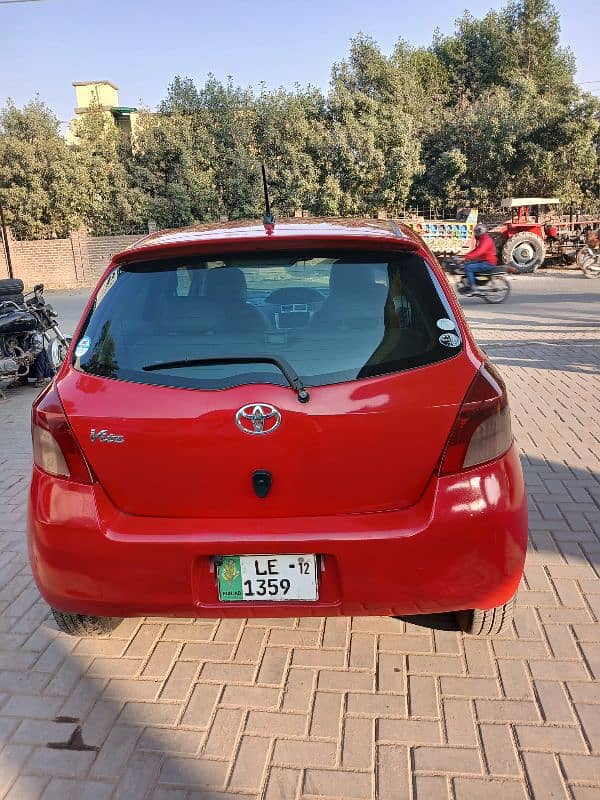 Toyota Vitz 4