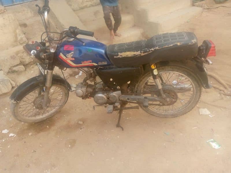 original Honda 1987 model karachi number 30000 final price 1