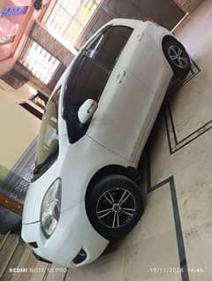 Toyota Vitz 2009/2013 Multan Registered