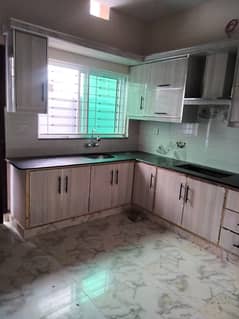 10 MARLA BARND NEW UPPER PORTION FOR RENT IN JUBIEEL TOWN