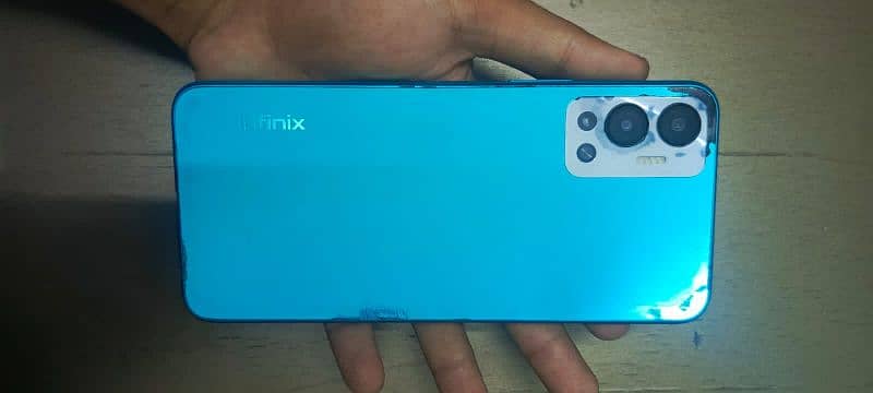 Infinix Hot 12   6.128 4