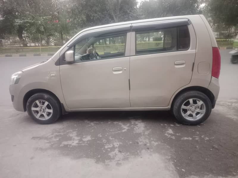 Suzuki Wagon R 2014 3