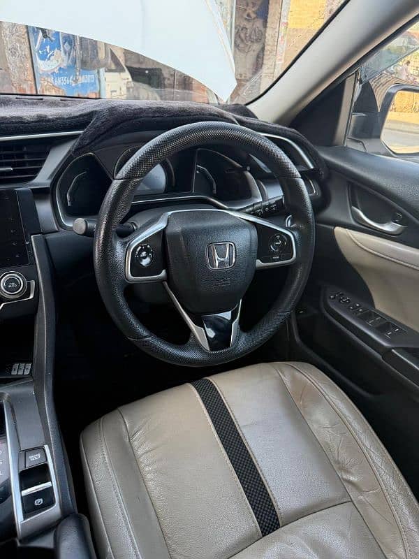 Honda Civic Oriel 2019 5