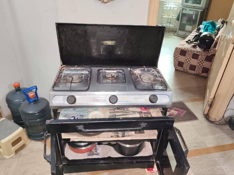 Cooking Range Or Stove 0