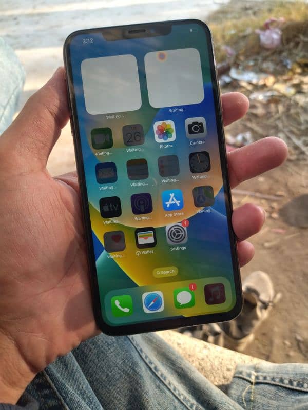 iPhone xs max 64gb non pta 10/9 condition 1