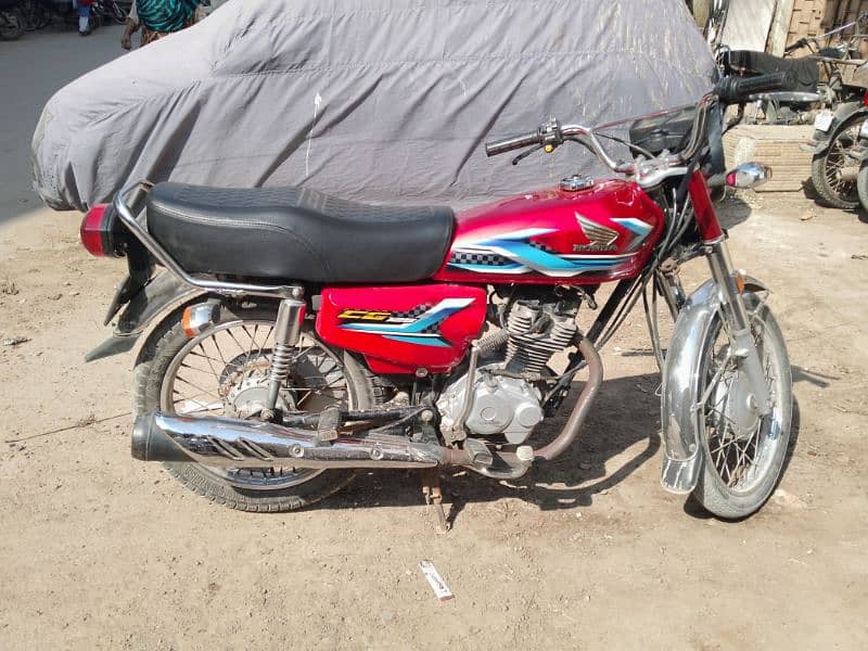 Honda 125 2024 Urgent sale Excelled Condition hai 03243481930 3