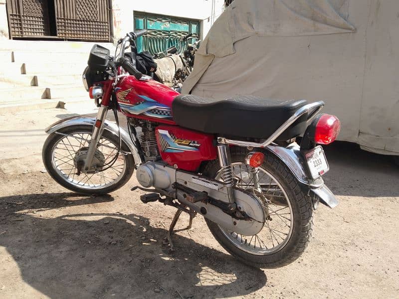 Honda 125 2024 Urgent sale Excelled Condition hai 03243481930 5