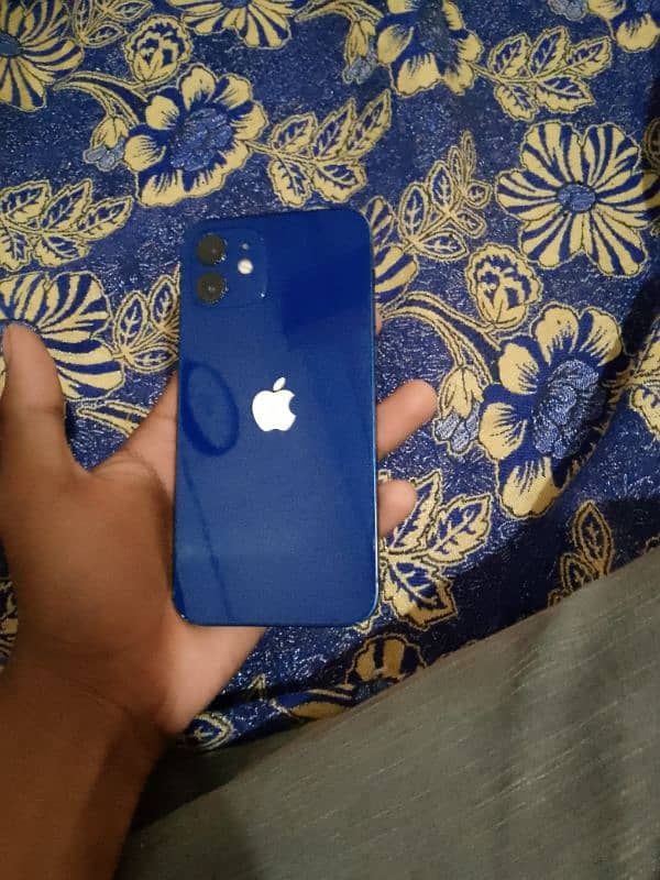 IPHONE 12 JV 64 GB  WHATSAPP NUMBER 03366664860 0