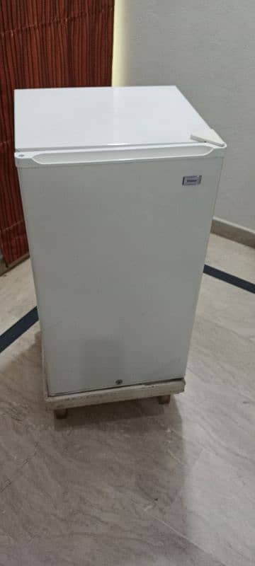 Haier Room fridge with stand 0