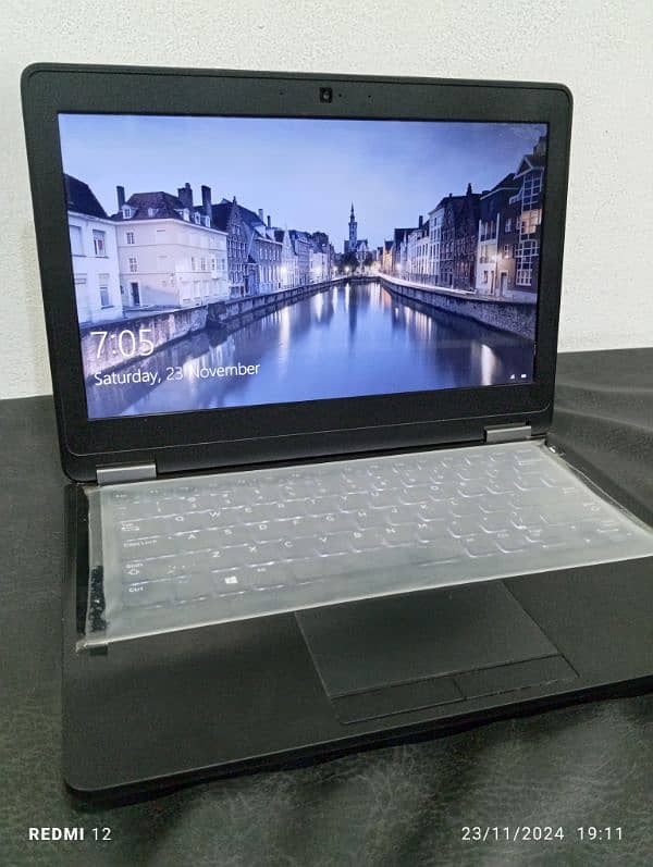 Dell E7270 10by09 Original Condition 0