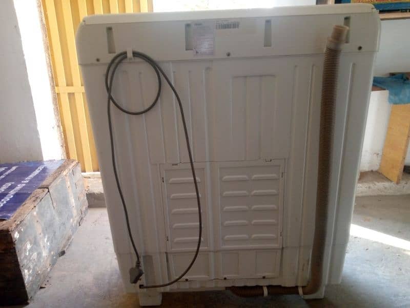 Haier Washing & Dryer Machine 6