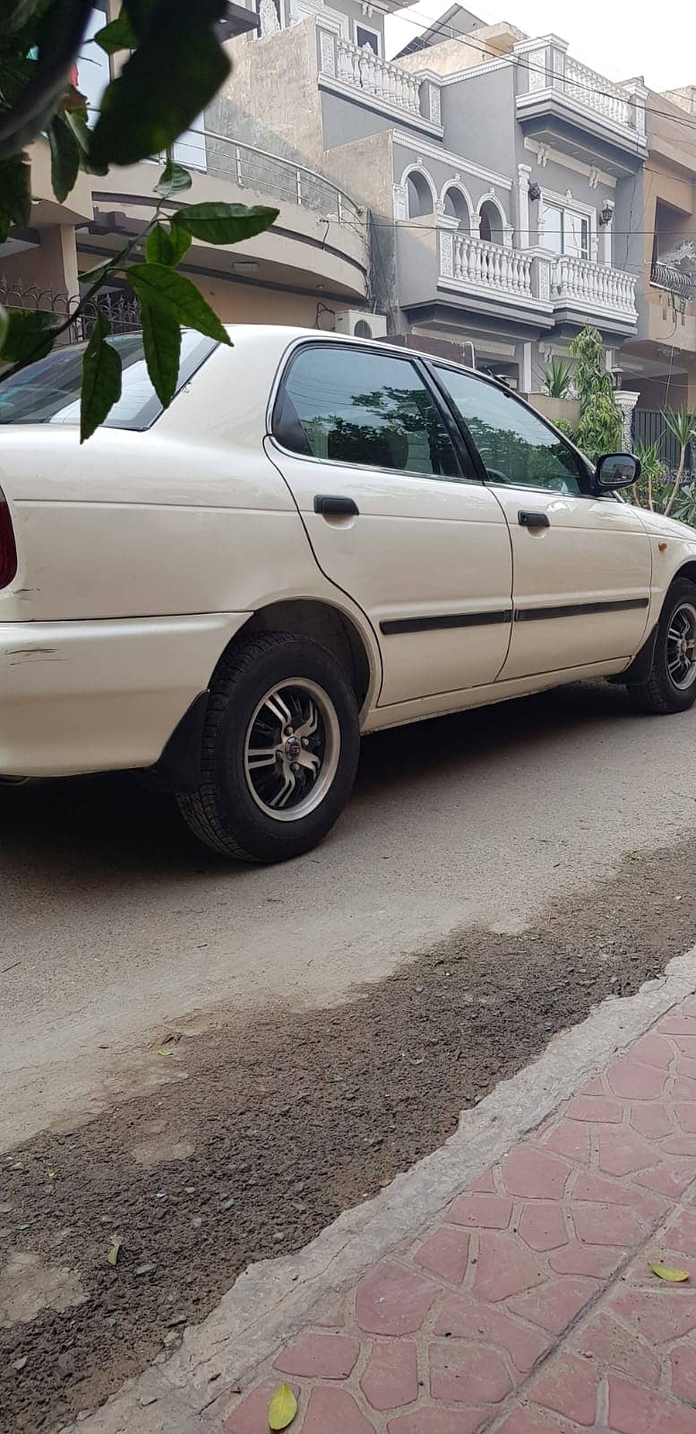 Suzuki Baleno 2005 4