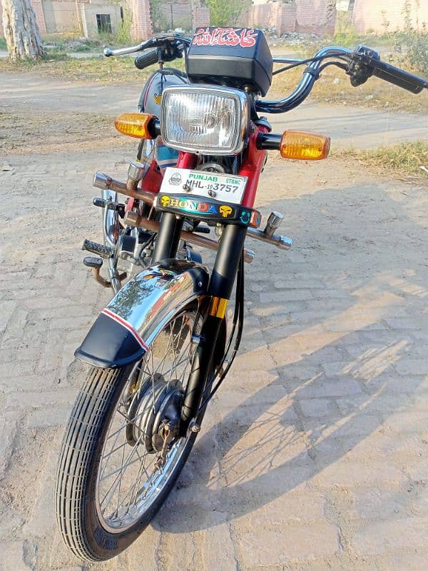 bike Honda CD 70 for sale or exchange 2