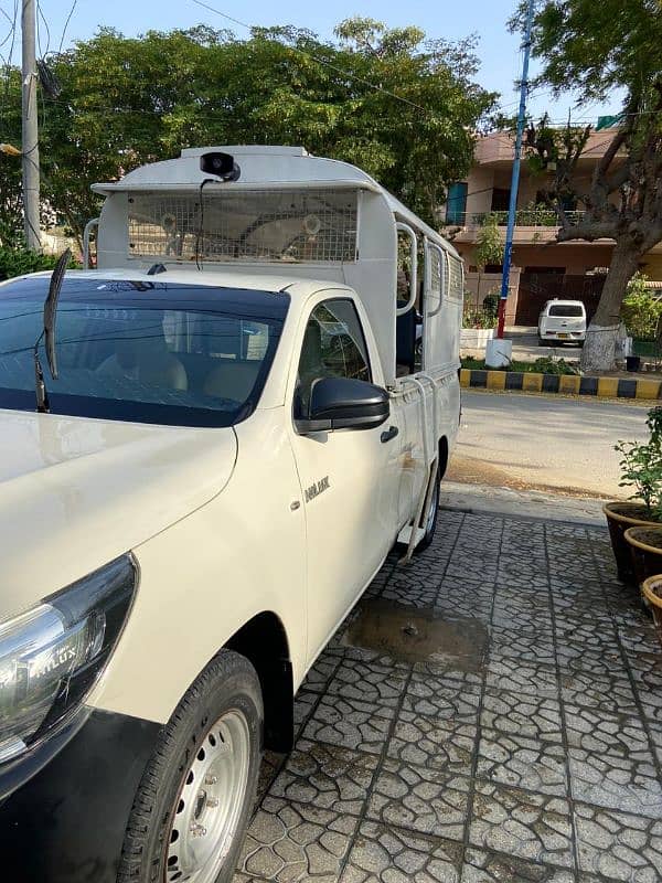 Toyota Hilux 4x2 single Cab Decklees 3