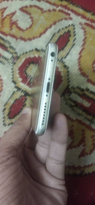 iphone 6 plus 16gb only phone pta proved 2