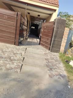 beautiful flat in Gul-e-damin