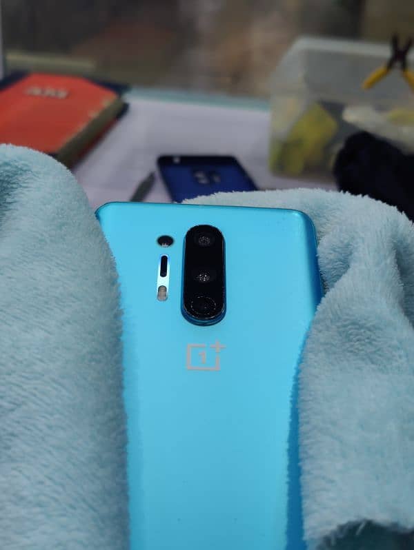 OnePlus 8pro dual physical 12/256 lush condition 4