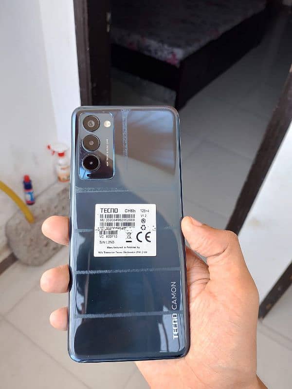 TECNO CAMON 18 T 1