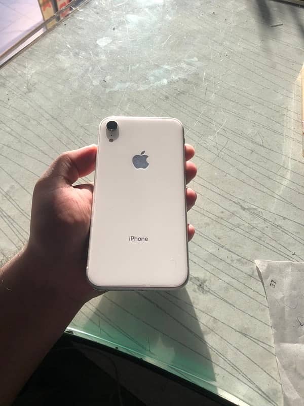 iPhone XR 128gb non pta 2