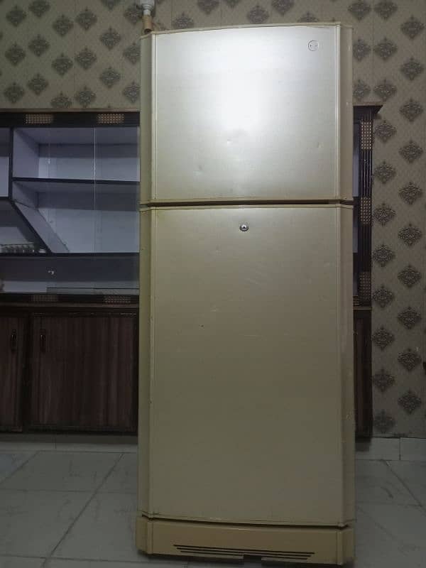 refrigerator for sale 0