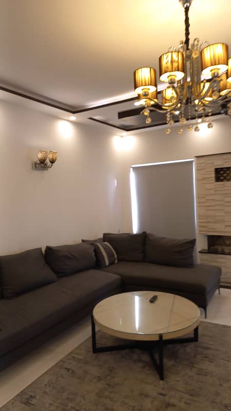 1 KANAL HOUSE AVAIALBLE FOR SALE IN DHA LHAORE 0