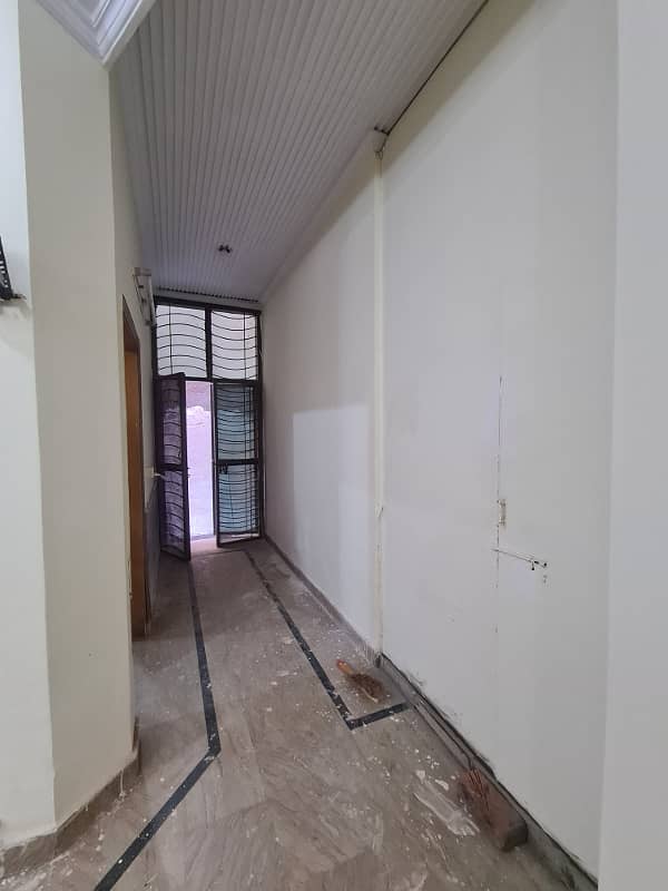 10MARLA MARBLE FLOORING LOWER PORTION FOR RENT IN ALLAMA IQBAL TOWN 1