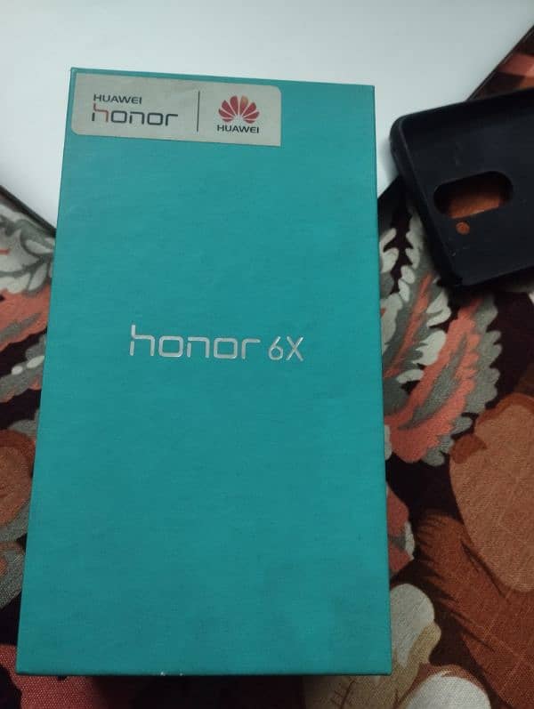 Huawei Honor 6x 4