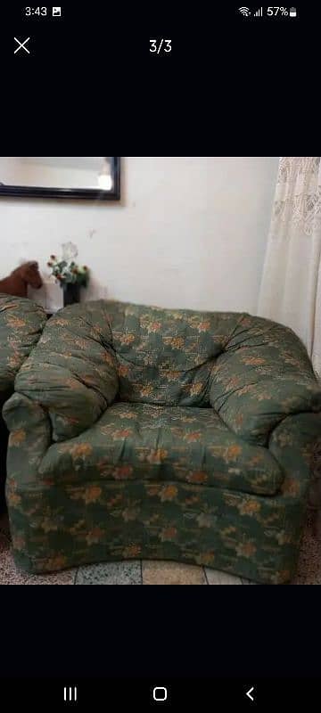 5 seater sofa for sale in good condition 0