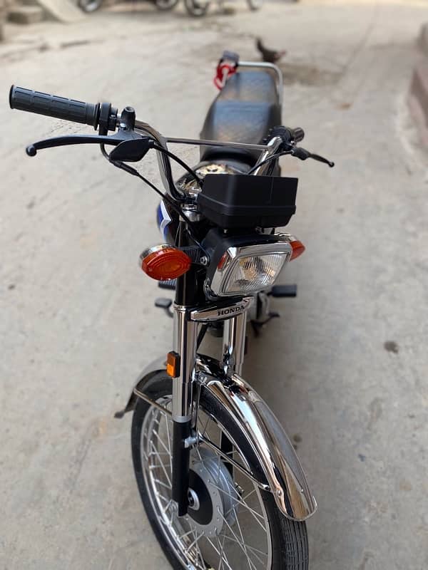 Honda 125 isb number double saman good condition 5