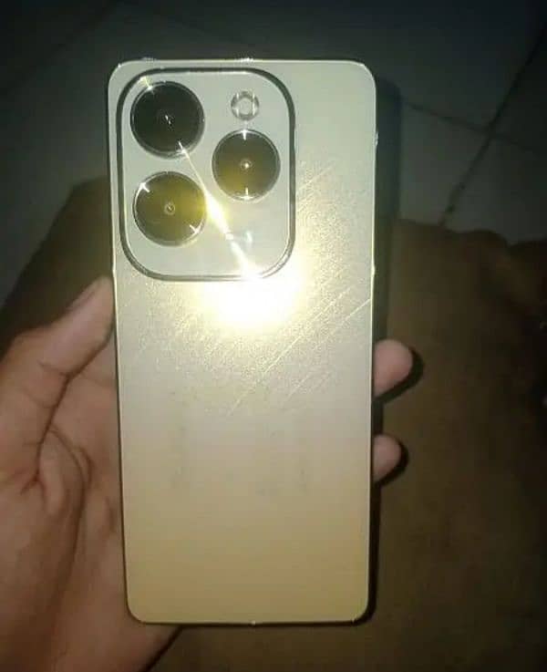 Infinix HOT 40 Pro PTA APPROVED For sale!! (Brand new mint condition ( 0