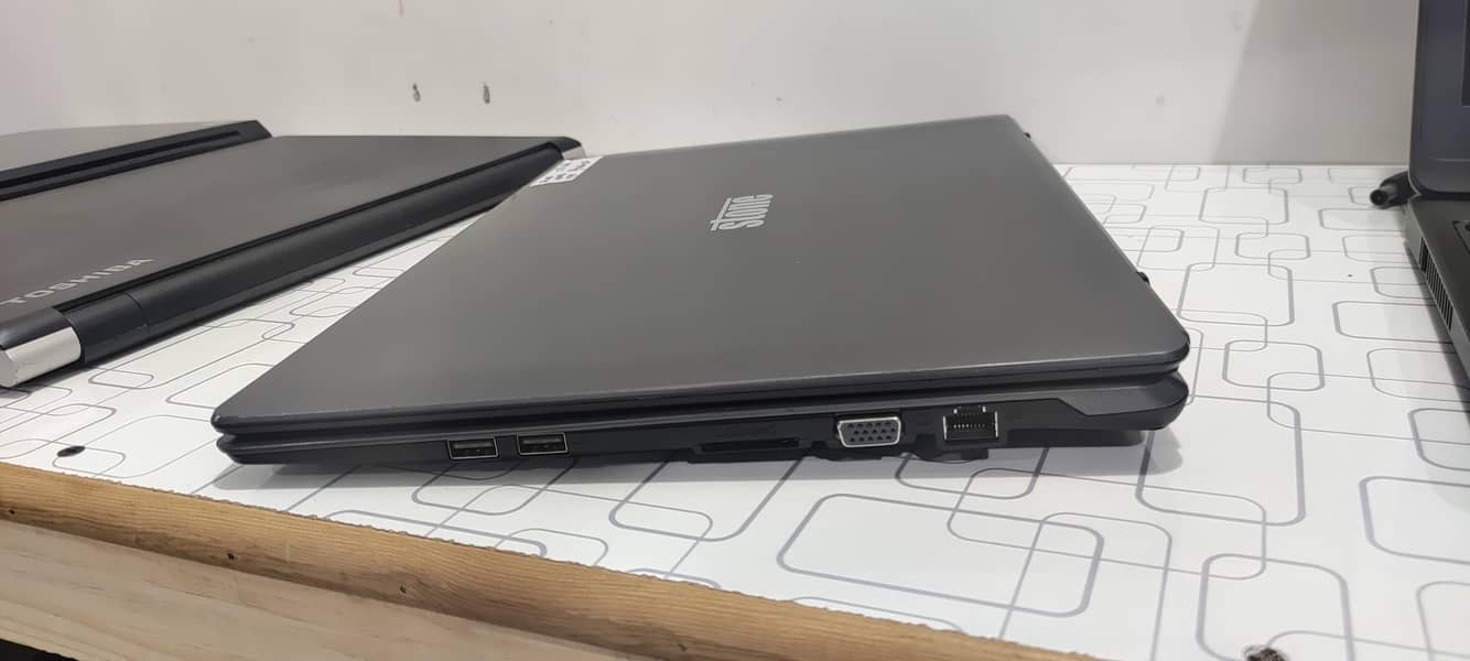 core i5 6th gen laptop / Stonebook PRO P11A / 8gb ram 128 gb SSD/STONE 3