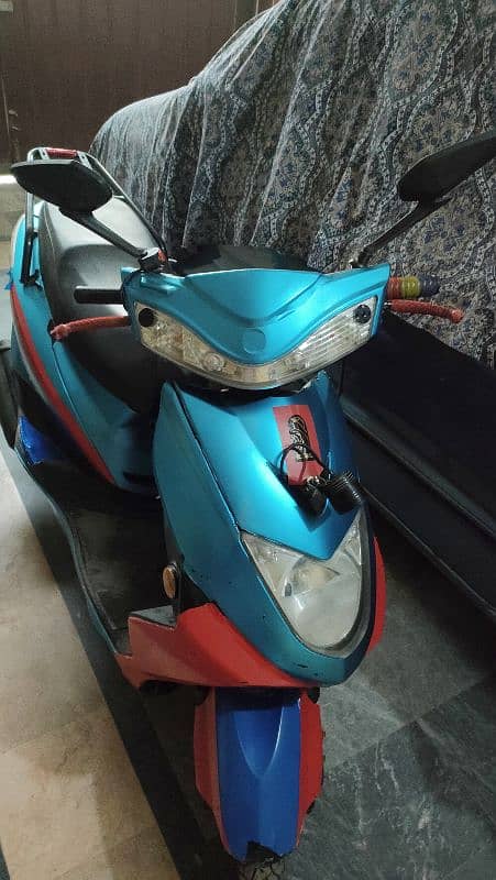 Petrol Scooty 1