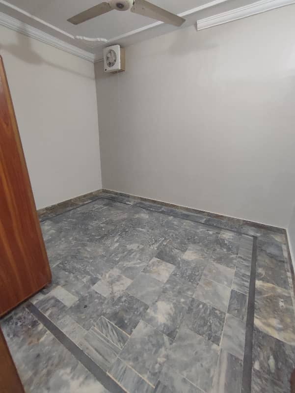 25*40 Renovated Front Open Basement Available For Rent In G-11 Real Pics 7