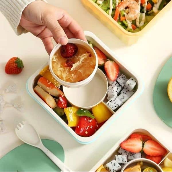 Leakproof Bent Lunch Box With Cutlery Set ( Free Home Delivery) 6