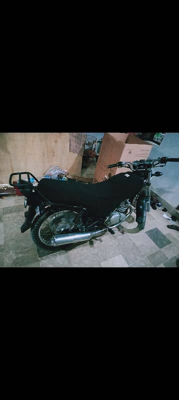 Suzuki Gs 150 model 30/10/2017 7