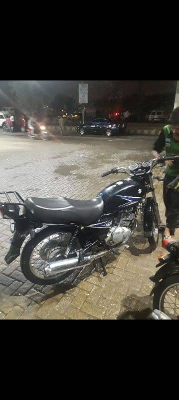 Suzuki Gs 150 model 30/10/2017 18