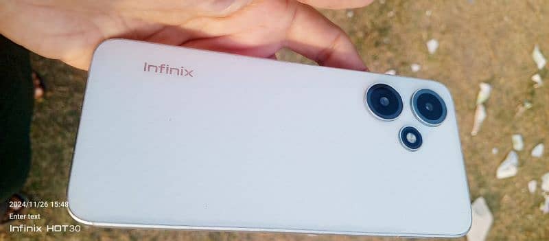 INFINIX HOT 30 PLAY 1