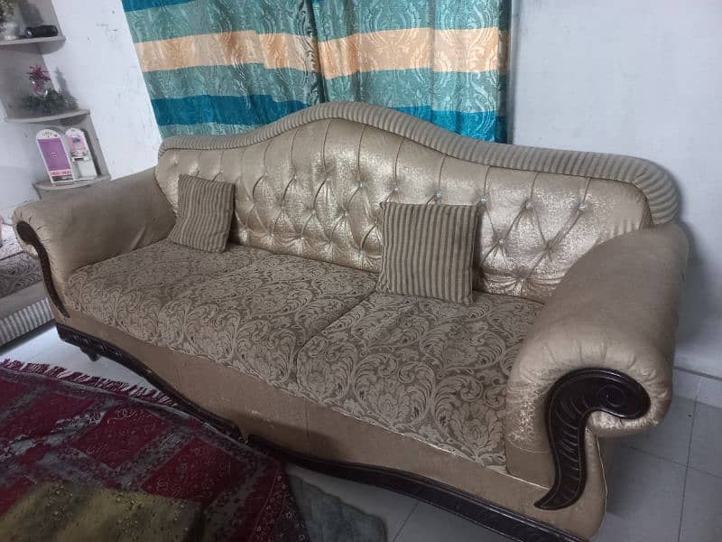 5 seater sofa 3