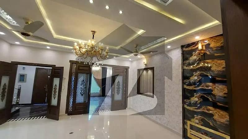 1 KANAL UPPER PORTION AVAILABLE FOR RENT 3