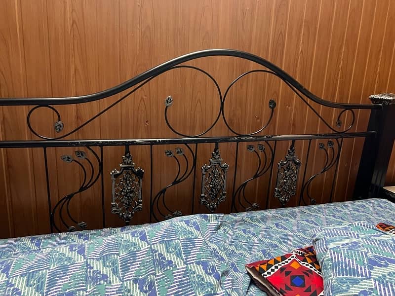 iron plus woden bed set plus side table and dressing table 3