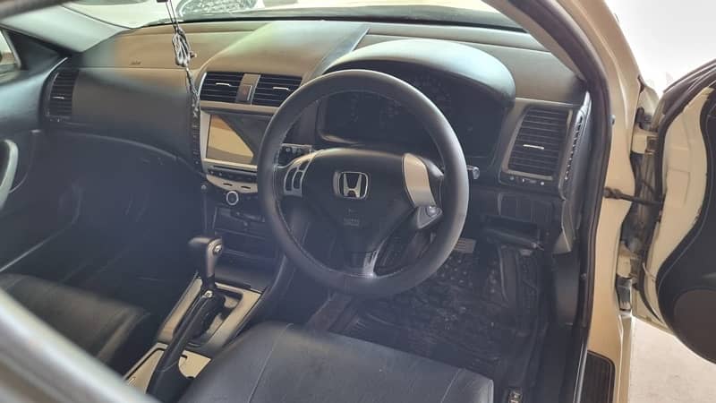 Honda Accord 2003 6