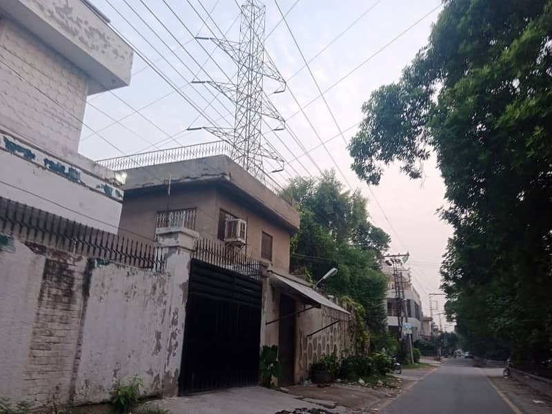 6 Marla Lower Portion In Allama Iqbal Town For rent At Good Location 16