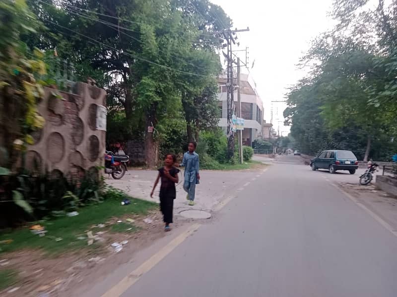 6 Marla Lower Portion In Allama Iqbal Town For rent At Good Location 17