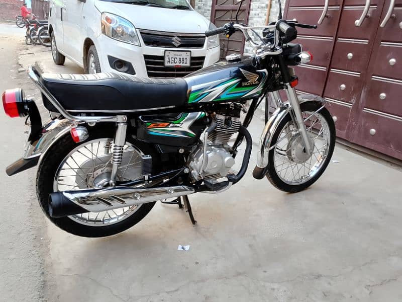 HONDA CG 125 2023 ALL PUNJAB REGISTER 0