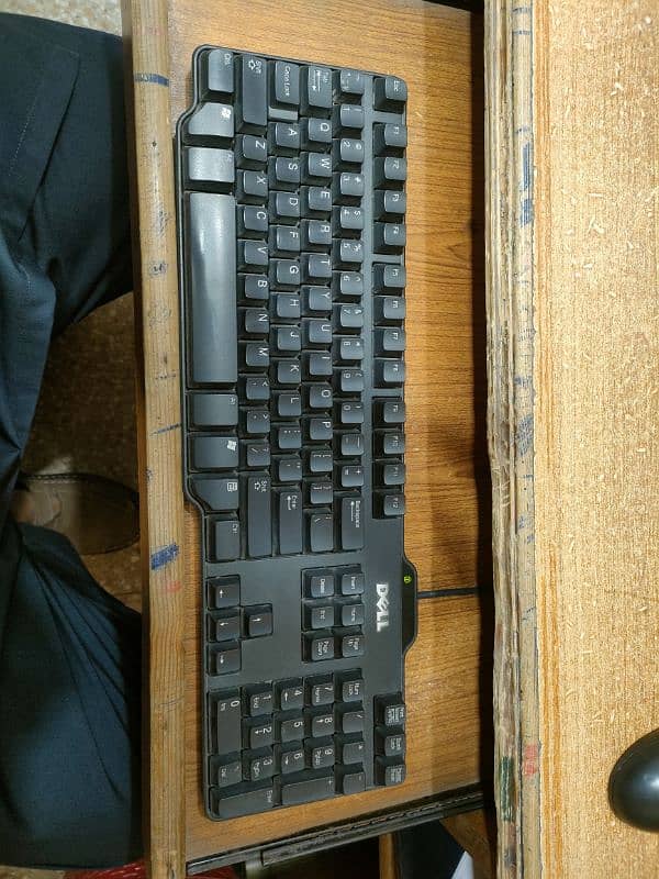 Dell Cpu + Lcd with Mouse and Keyboard 2